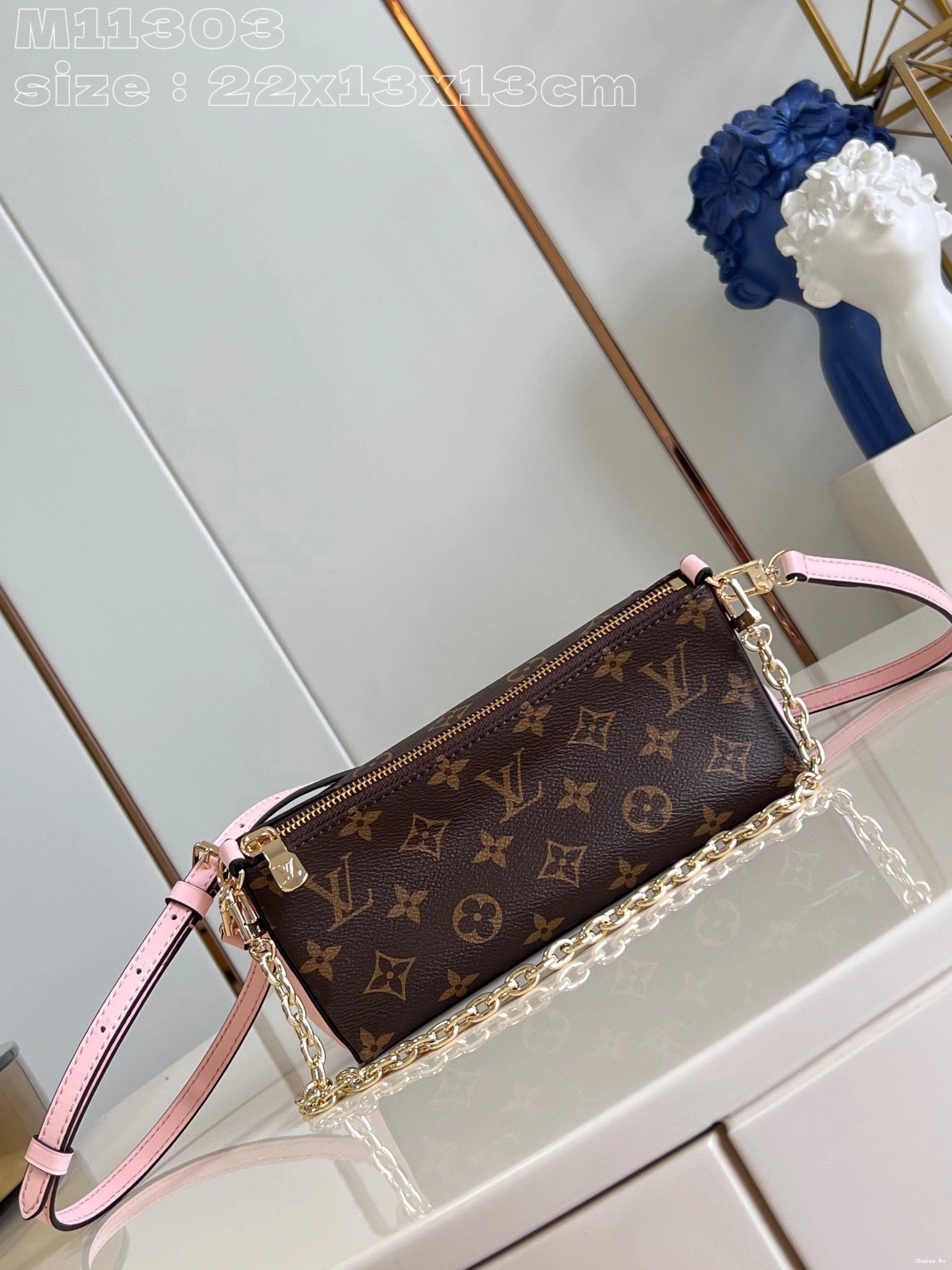 VUITTON Pouch-22.5*13*13CM LOUIS Bloom 0822